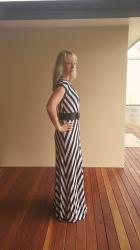 A Jaywalk Maxi Dress - Vogue 1027