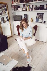 HOME/LIGHT BLUE