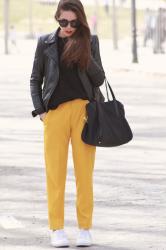 MUSTARD TROUSERS