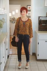 Cute Outfit of the Day: A Bold Blouse