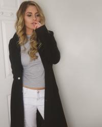 DISTRESSED DENIM