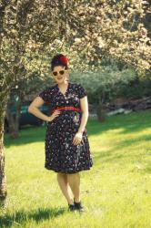 Vintage cherry print dress and heart shaped glasses