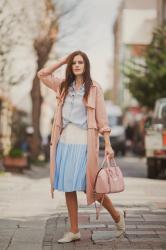 TWO-TONED PLEATED MIDI SKIRT