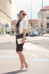 Mix & match of black & white