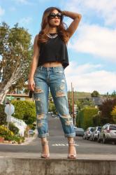OUTFIT :: Casual Comfy in Lucky Ripped Jeans with Snakeprint Heels