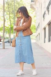 OOTD 65: BUTTON-DOWN MIDI SKIRT