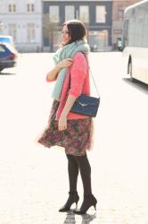 Outfit: girly in mint, pink and floral