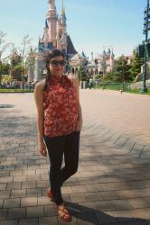 {outfit} Never to Old for Disneyland Paris