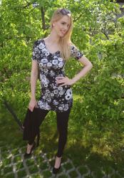 Outfit: Floral top
