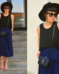 Black & Navy