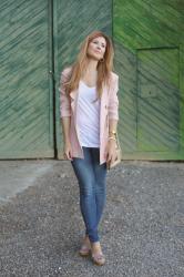 PINK BLAZER & SPECIAL SANDALS