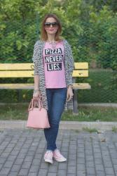 Pizza never lies: pink casual outfit