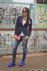 Blazer blu per un look casual 