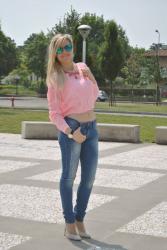OUTFIT: PINK CROP TOP, SKINNY JEANS AND HEELS