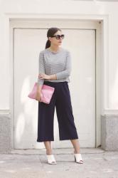 Pantalones culotte y zapatos mule