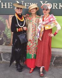 The Idiosyncratic Fashionistas And The Frida Kahlo Exhibit