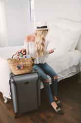 6 Packing Tips for Traveling Light