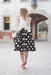 POLKA DOTS MIDI SKIRT | INSTITUT CATALA DE LA MODA