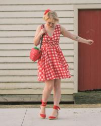 Gingham and Strawberries