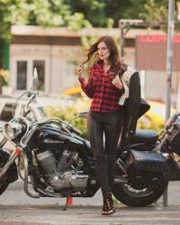 LEATHER OUTFIT: JACKET, PANTS AND TARTAN SHIRT