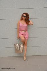 Jumpsuit  corto de flores.