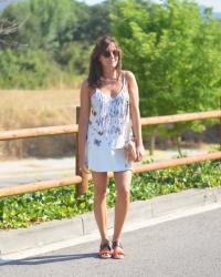Look. Fringed tee
