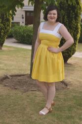 Sunshine yellow (or when I dressed like an egg yolk) ...