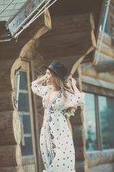 Boho winds: embroidered dress