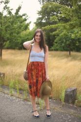Outfit: straw hat, bustier top and vintage circle skirt