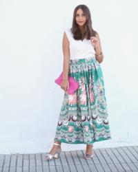 Look de boda con falda