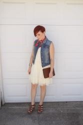 Cute Outfit of the Day: Denim and Lace