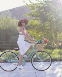 Cruisin with the Americano Three Women's City Bike 