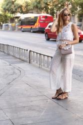 Total white in culotte pants