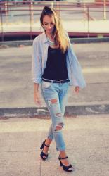 JEANS ROTOS Y CAMISA