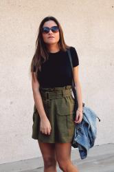 khaki skirt