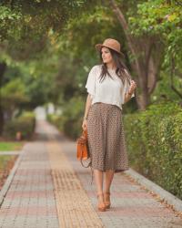 FEELING AUTUMN, WEARING CULOTTES