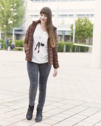 OUTFIT: Chocolate Jacket & Beach Mini Boots