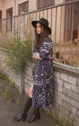 Outfit: autumnal Stevie Nicks vibes in boots, hat and midi dress