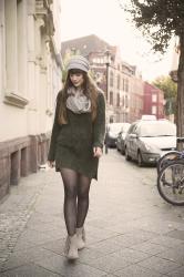 OUTFIT: Pulloverkleid mit Kuschelschal!