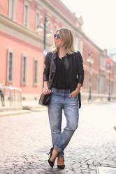 BOYFRIEND JEANS FOR CHIARA FERRAGNI SHOES PRESENTATION