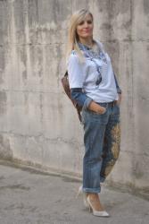 OUTFIT: DENIM TOTAL LOOK - COME ABBINARE I BOYFRIEND JEANS DECORATI -