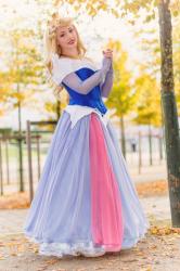 Sleeping Beauty 'Make It Blue!' Cosplay.