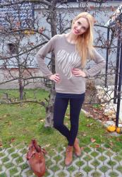 Outfit: Heart sweater