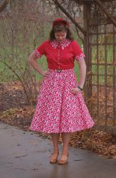 • 1950s Peppermint Dot Christmas Dress •