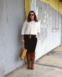 Cable Knit Cropped Sweater