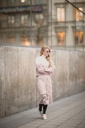 HOW TO DO A LACE SKIRT “EVERYDAY-STYLE”