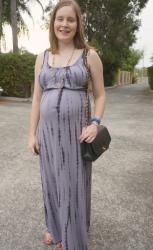 Second Trimester Evening Outfits: Jersey Maxi Dresses & Pregnancy Weight Comments