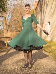 Für Tag und Nacht: Das Trixie Doll Dress von Collectif Clothing