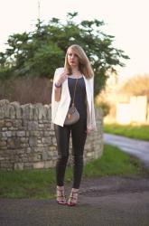 The White Cape Blazer With Rockstud And Drew