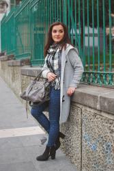 Long cardigan and black booties